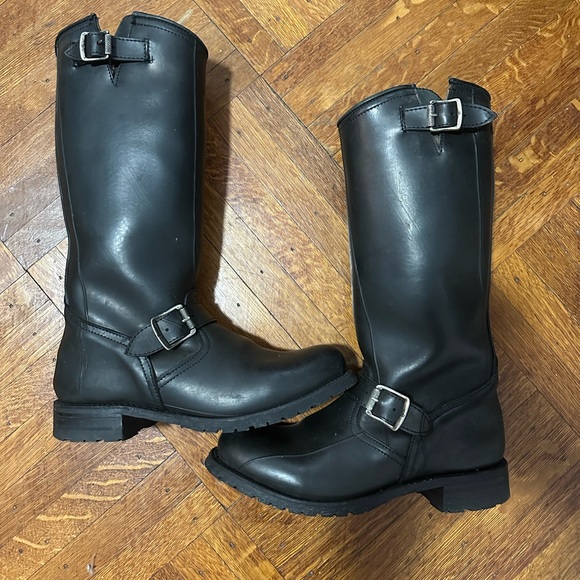 FRYE Women's Rubber Engineer Shearling-Lined Boot Size 8.5 M 3476663 - Picture 7 of 7